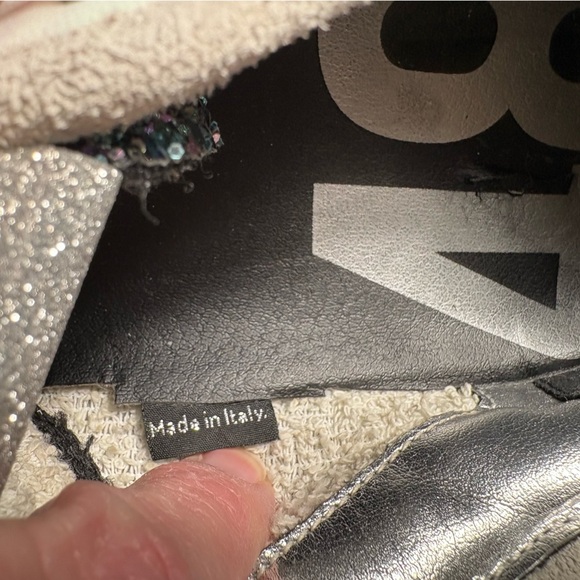 P448 Women’s Johnny Sneaker Silver Glitter Ice Sneakers-Size: 38 (7.5-8) - Picture 10 of 10